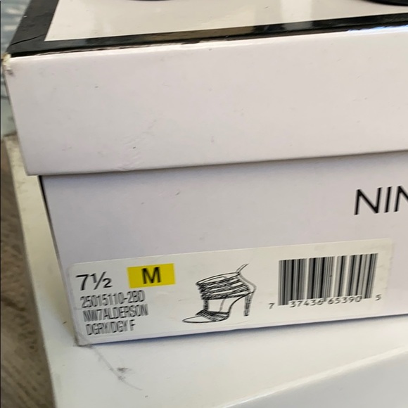 Nine West heels - Picture 6 of 6